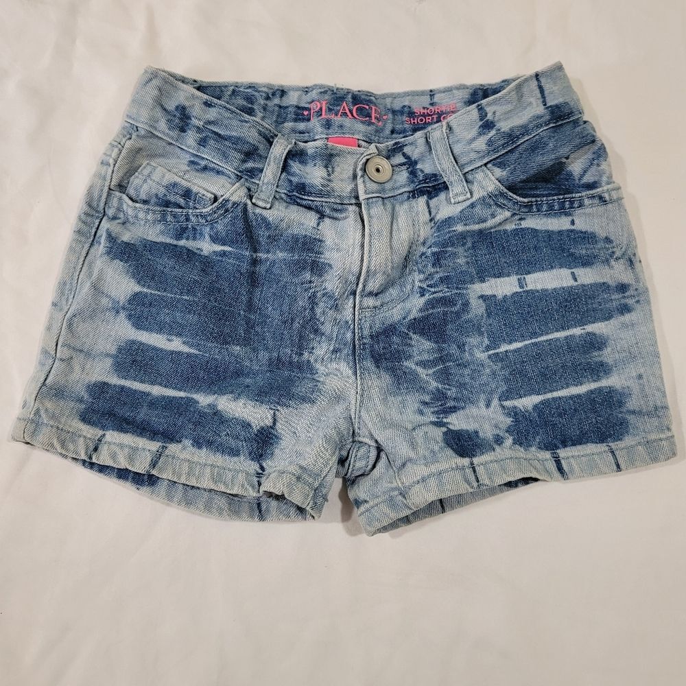 The Childrens Place Size 6 Blue Tie Dye Wash Denim Shortie Short